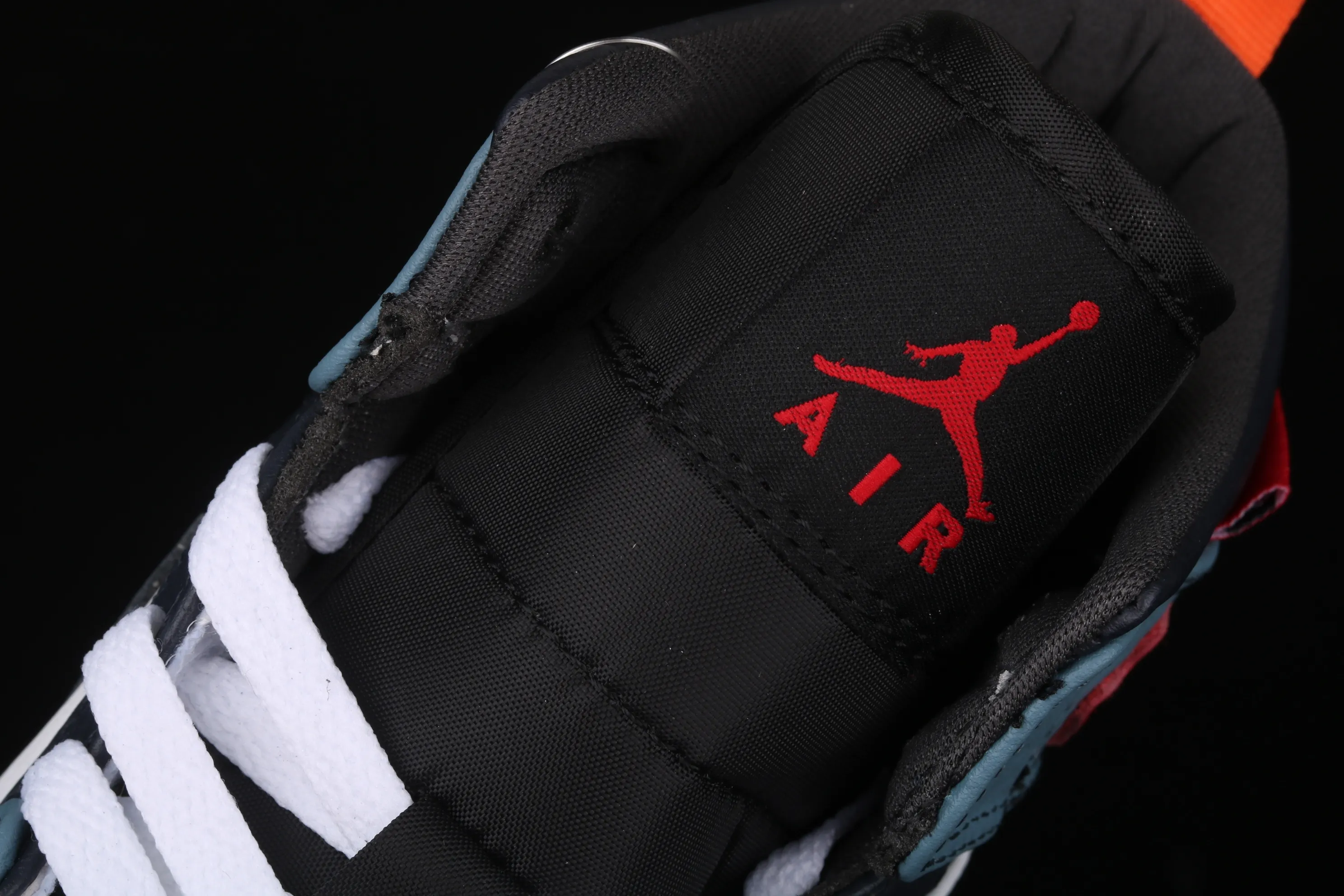 All categories Air Jordan Jordan series basketball shoes Air Jordan 1 Mid FaceTasm x Air Jordan 1 AJ1 Joe 1 cooperation mid-top light luxury gray blue CU2802-100